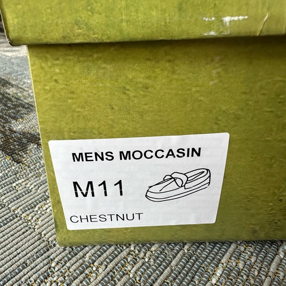 New Men’s “Raindance Naked” Sheepskin Line Chestnut Moccasin - Picture 4 of 9